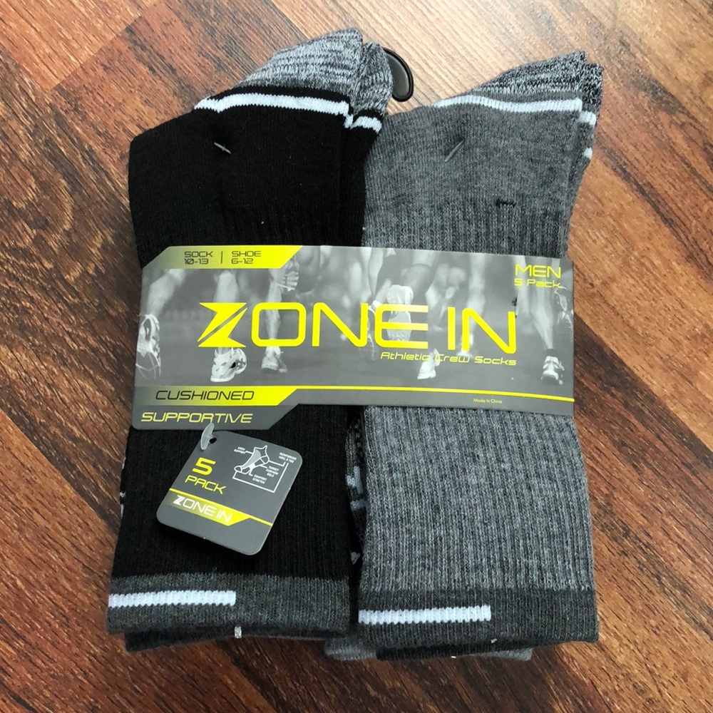 NWT Zone In Mens Crew Socks, 5 pack